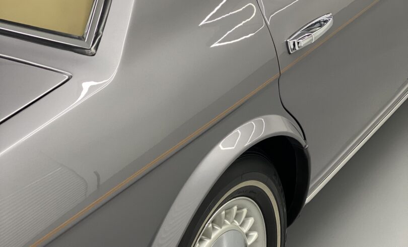 Rolls-Royce-Silver-Spur